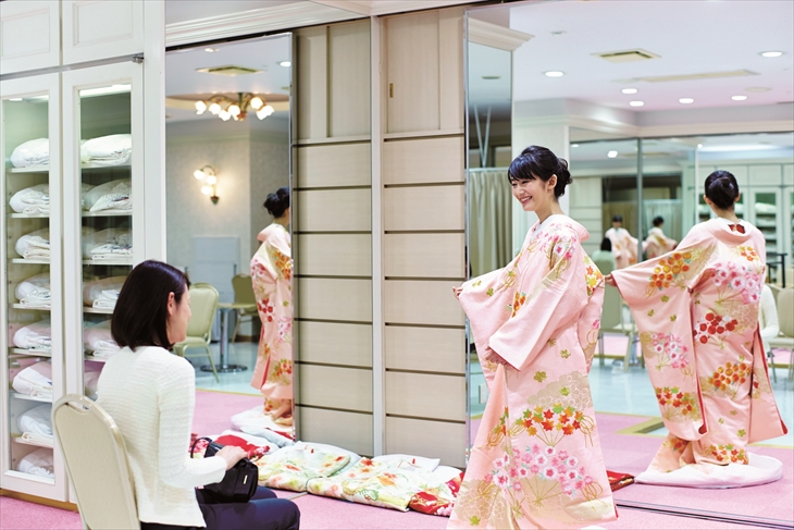 見どころポイント3 花嫁和装試着体験