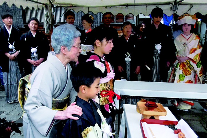 日本各地に今も残る懐かしい婚礼 坂越の嫁入り 兵庫 赤穂 日本の結婚式