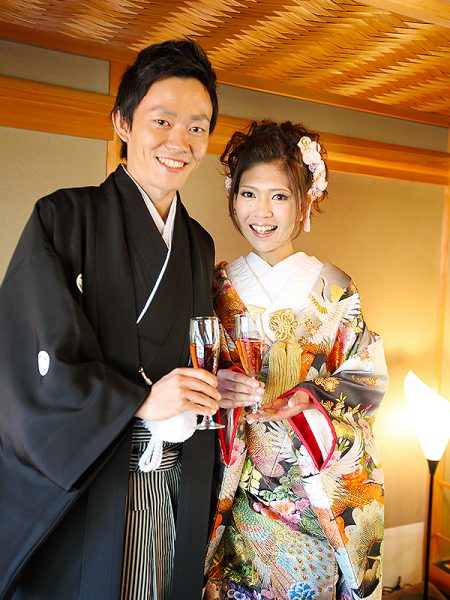 白鳥庭園 The Shugen シャンパン乾杯 の写真 日本の結婚式