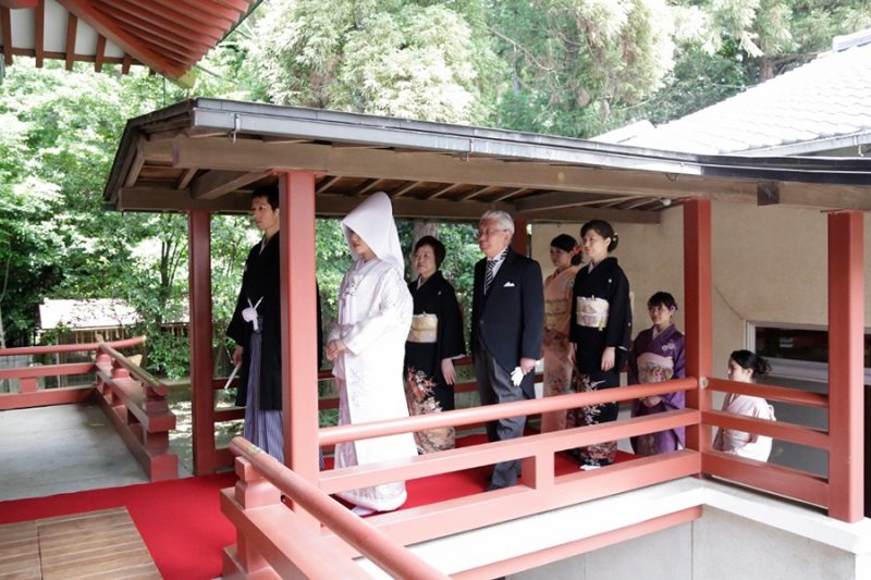 柏諏訪神社での結婚式の様子