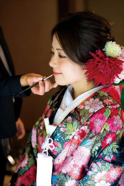 花嫁の和装snap お花を使った花嫁ヘア コレクション 日本の結婚式