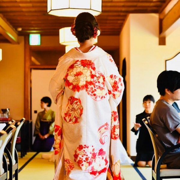 初のブライダルショー開催、和装もドレスも似合う空間で