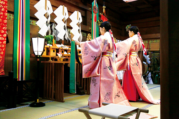 古からの歴史と今が重なる 新しい神社結婚式 大國魂神社 結婚式場 日本の結婚式