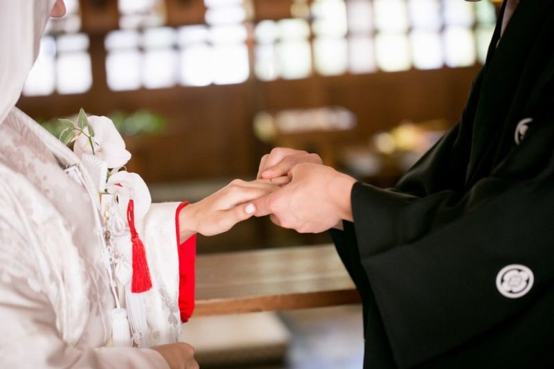 神前式の指輪交換で押さえておきたいポイント 日本の結婚式