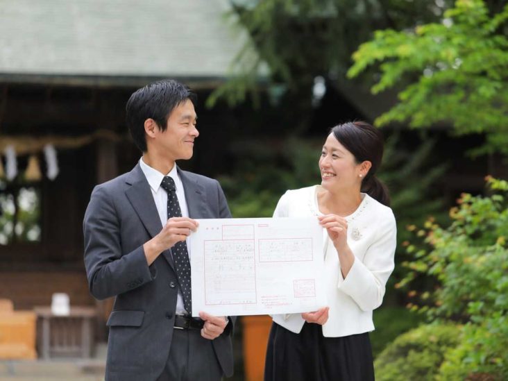 入籍報告祭・神社挙式 オープンエアな会場でのパーティ 時期をずらした新しい結婚式スタイル