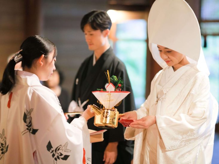 神前式 神社結婚式でかなえる理想の和婚 日本の結婚式