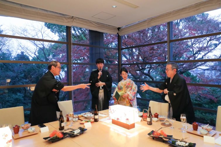 両家の絆を丁寧に深める結婚式・翌日は親族で小田原・箱根観光！