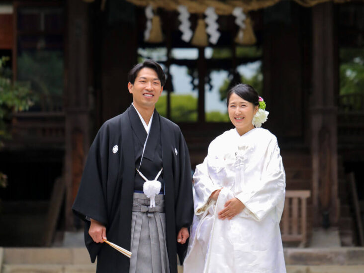 ふたりの思い出の地・小田原の由緒ある報徳二宮神社で結婚式