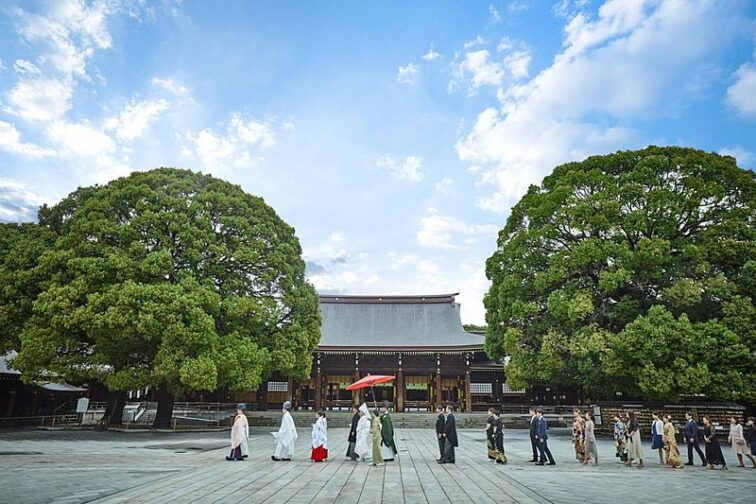 〈2025年土日祝日〉 明治神宮 神前挙式のみプラン（衣裳・美容・写真付）※2名～48名参列可