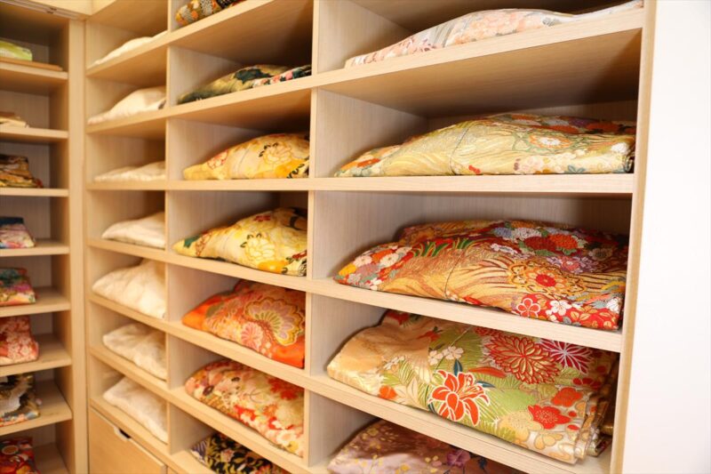 湊川神社 楠公会館 衣裳室