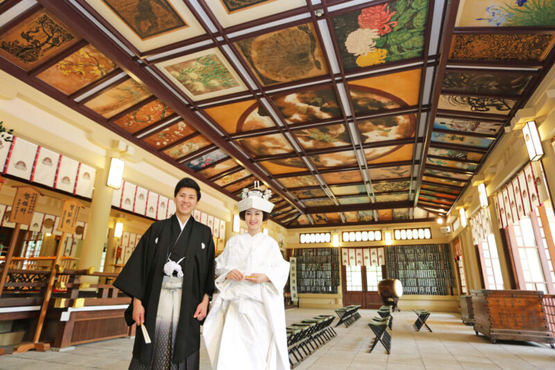 湊川神社 楠公会館