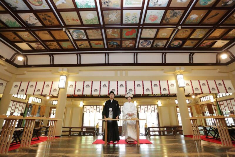 湊川神社 楠公会館