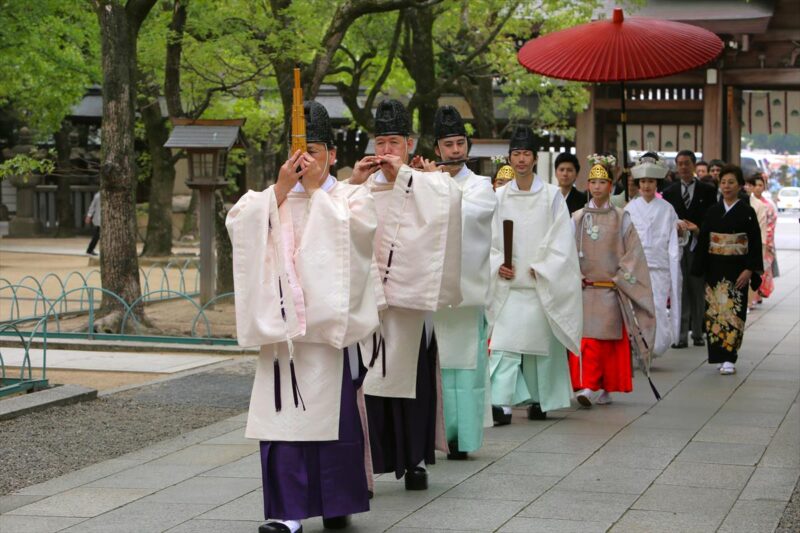 湊川神社 楠公会館