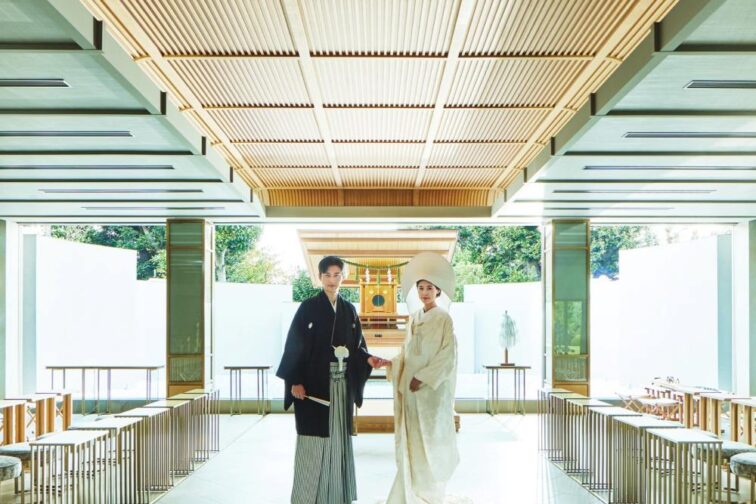 2026年内和装で結婚式をご検討の方へ【明治記念館 庭園の儀式殿での挙式のみプラン】