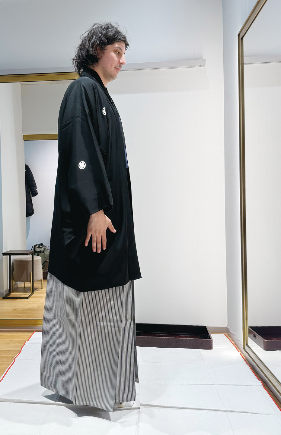 ニコラスさん × 春香さん／日本で衣裳選び